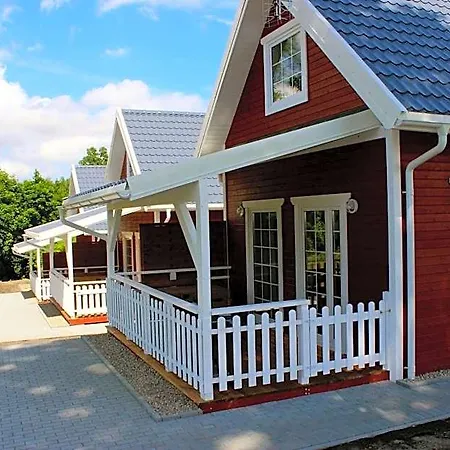 - Stajnia Bursztynowa Alojamento de Turismo Selvagem *