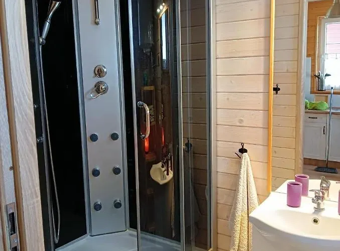 - Stajnia Bursztynowa Puck