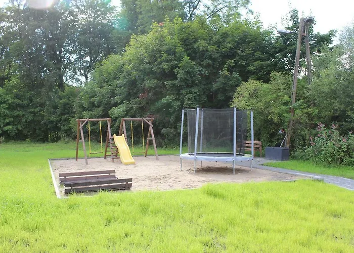 Orman Evi - Stajnia Bursztynowa