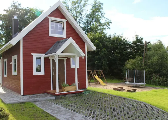 - Stajnia Bursztynowa *