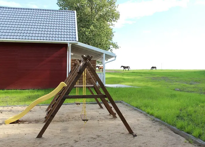 - Stajnia Bursztynowa * Puck